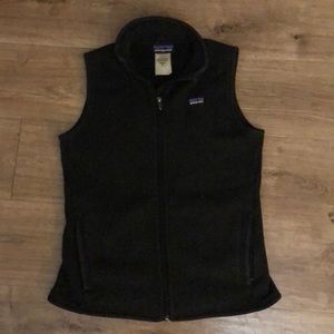 FLEECE VEST